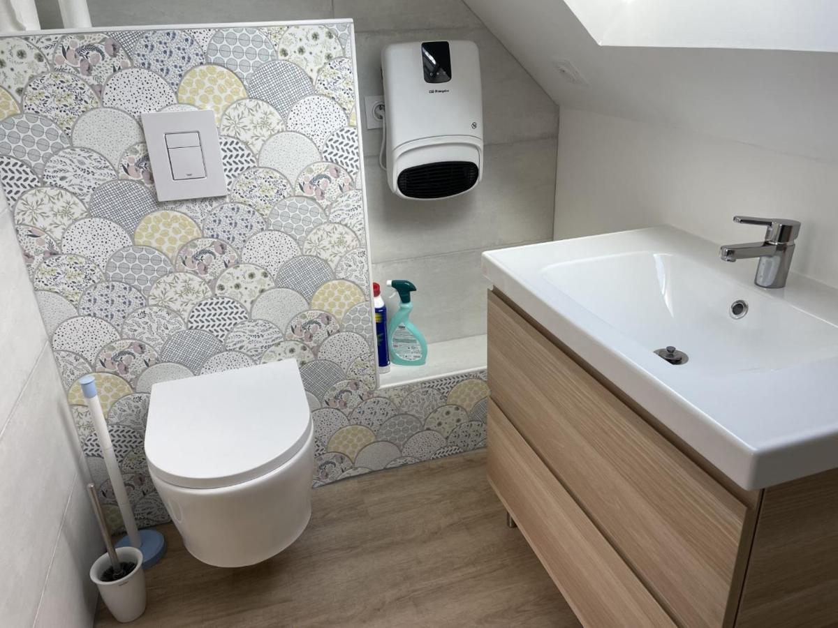 Maison Totalement Renovee 3 Chambres Au Coeur Du Village Lezardrieux Luaran gambar