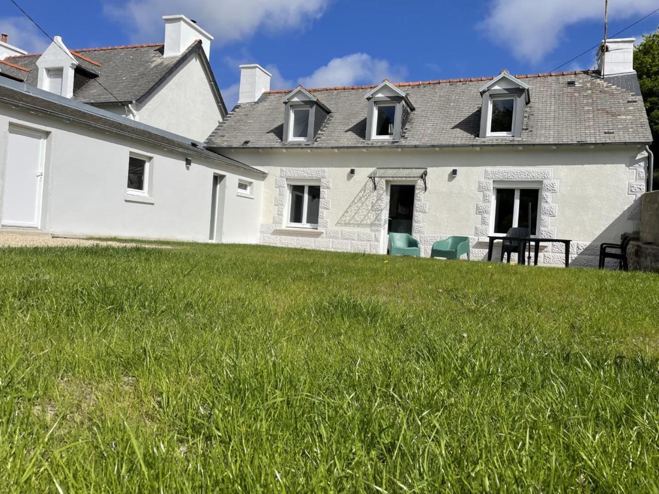 Maison Totalement Renovee 3 Chambres Au Coeur Du Village Lezardrieux Luaran gambar